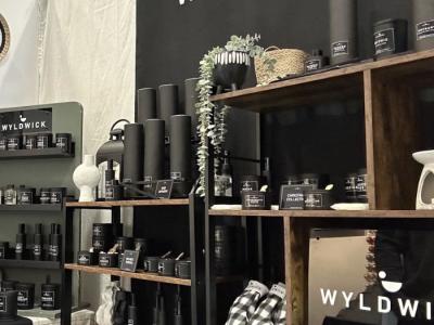 WYLDWICK Display