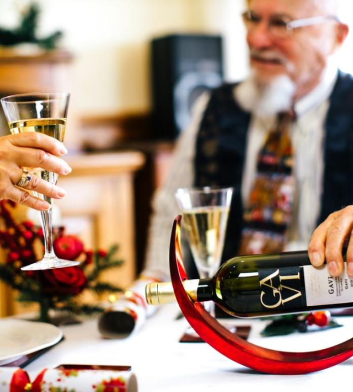 Balancing Wine Bottle Holder