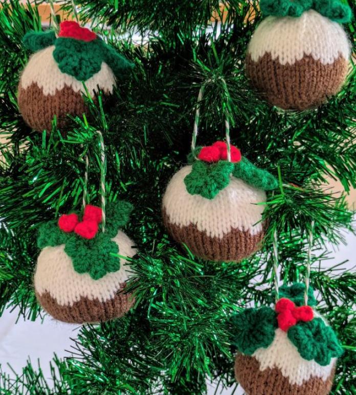 Christmas pudding decorations