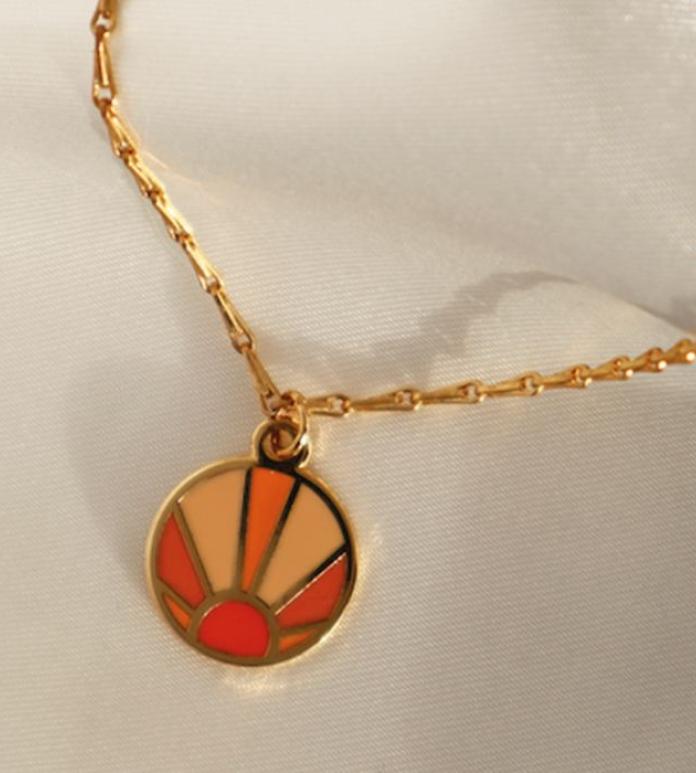Sunrise gold necklace