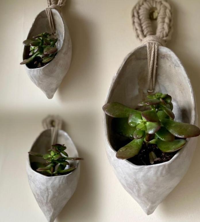 Ceramic plant hangers