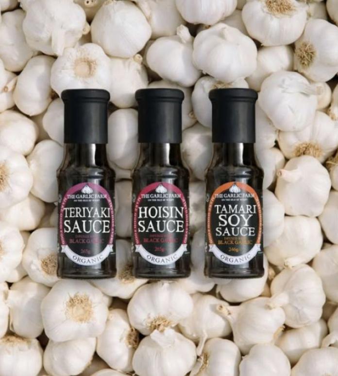 garlic sauce on a bed of garlic